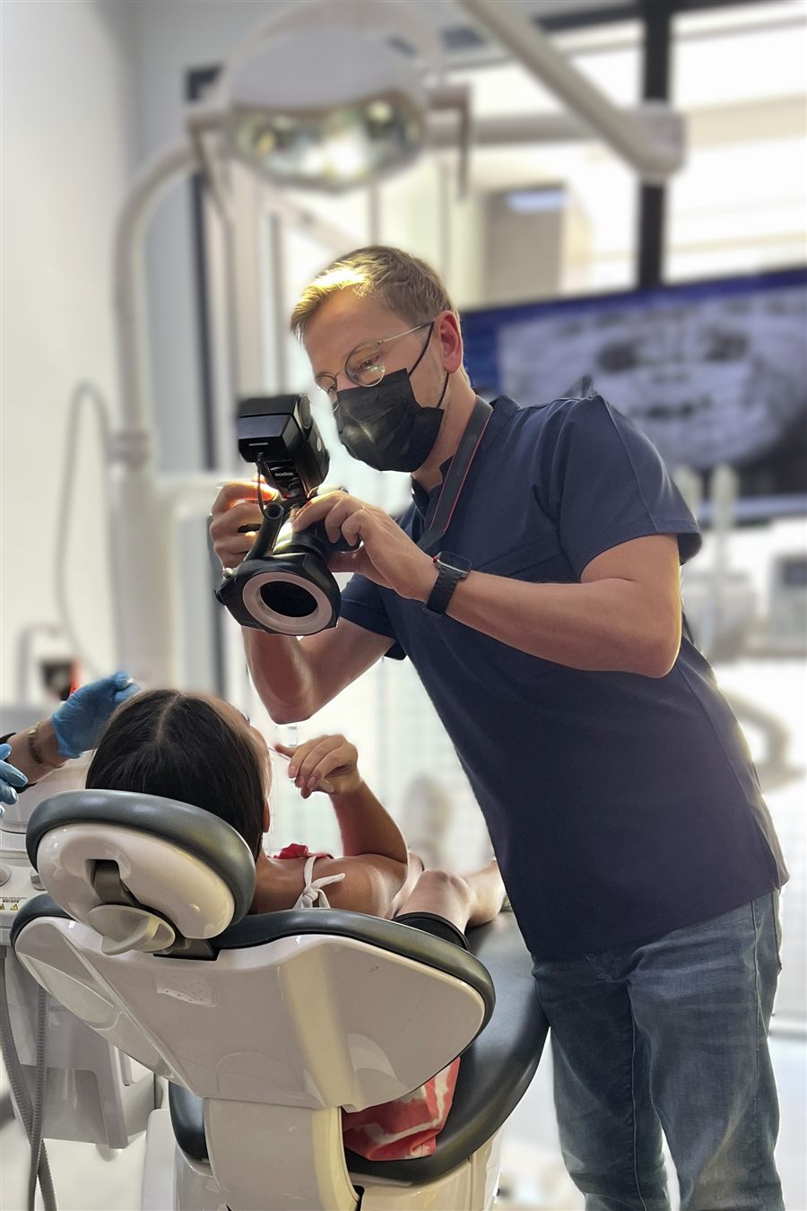 Tedavi kayıtlarının klinik fotoğraf makinesiyle belgelenmesi
